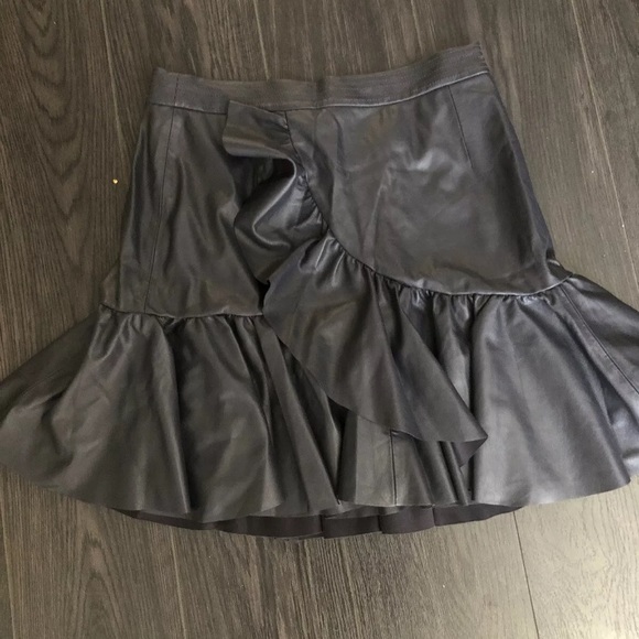 REBECCA TAYLOR NAVY BLUE VEGAN LEATHER SKIRT SZ 6 - Picture 3 of 7